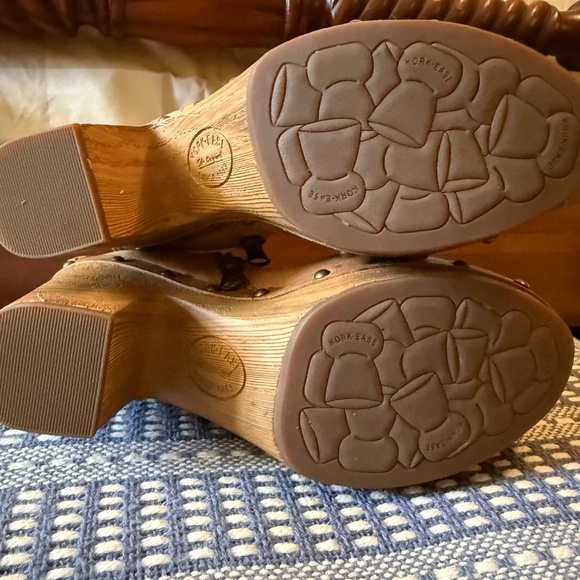 Kork-Ease Deegan Leather Studded Booties - Picture 4 of 9